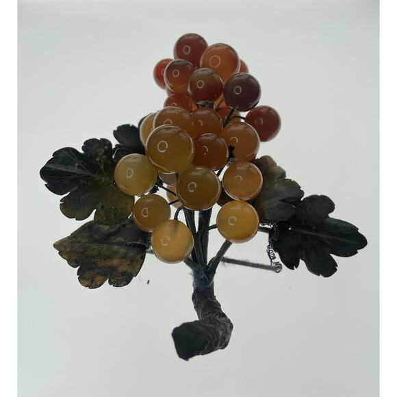 Vintage MCM Amber, Orange, Lucite, Acrylic Grape Cluster. Metal Leaves. - Picture 6 of 10